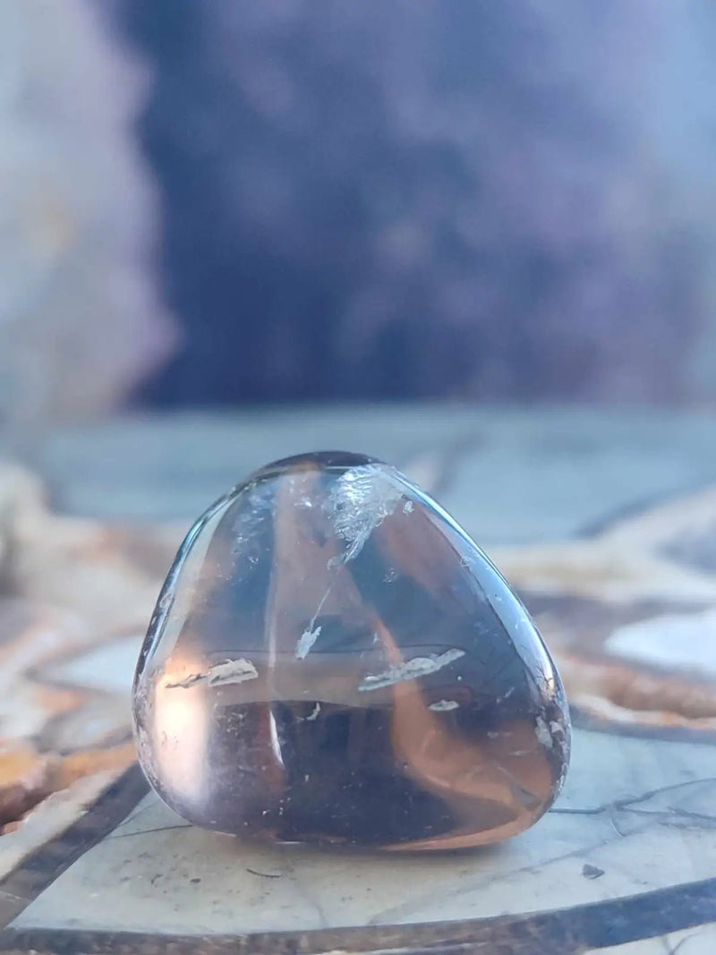 Chargez l'image dans la visionneuse de la galerie, Quartz fumé du Brésil pîerre roulée Grade A++++ Quartz fumé du Brésil pierre roulée
