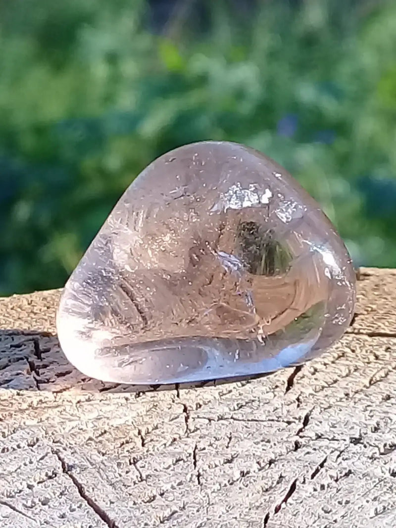 Chargez l'image dans la visionneuse de la galerie, Quartz fumé du Brésil pierre roulées Grade A++++ Quartz fumé du Brésil pierre roulée
