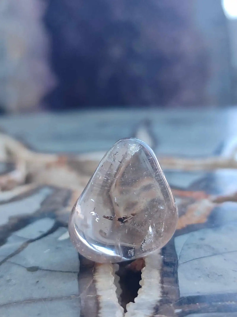 Chargez l'image dans la visionneuse de la galerie, Quartz fumé du Brésil pierre roulées Grade A++++ Quartz fumé du Brésil pierre roulée
