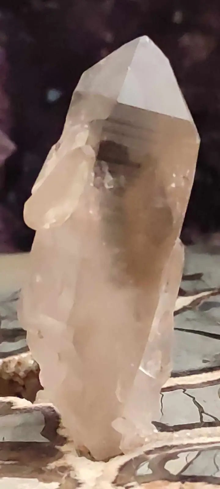 Chargez l&#39;image dans la visionneuse de la galerie, Quartz fumé du Brésil pointe brute Grade A++++ Quartz fumé
