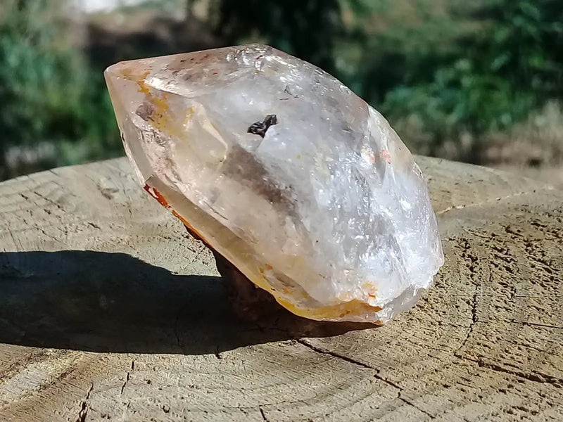 Load image into Gallery viewer, Quartz Green Ridge Clear Iron-Coated Grade A ++++ 5 x 2,5 x 2,8 cm Quartz Green Ridge Clear Iron-Coated
