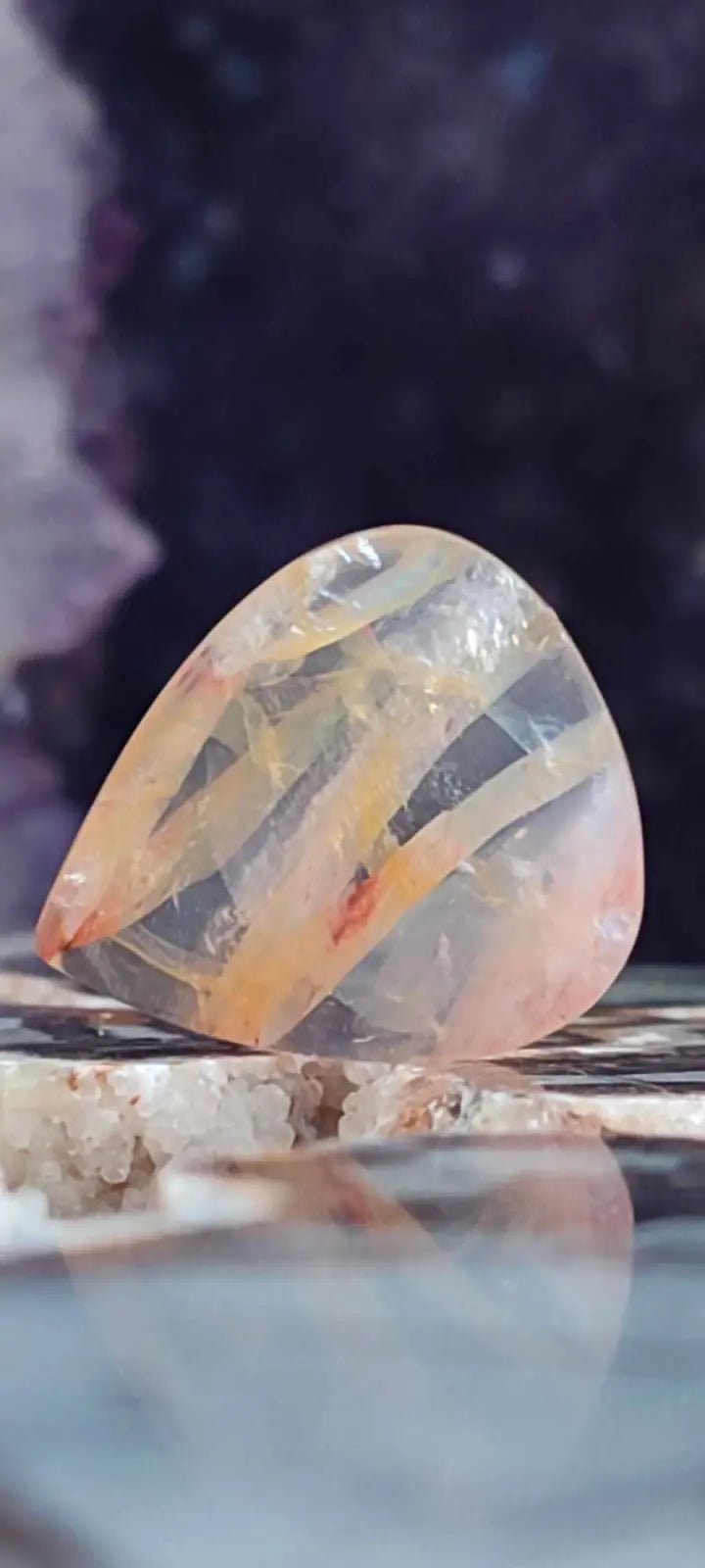 Load image into Gallery viewer, Quartz Hématoïde guérisseur du Brésil médiator Grade A++++ Quartz Hématoïde guérisseur médiator
