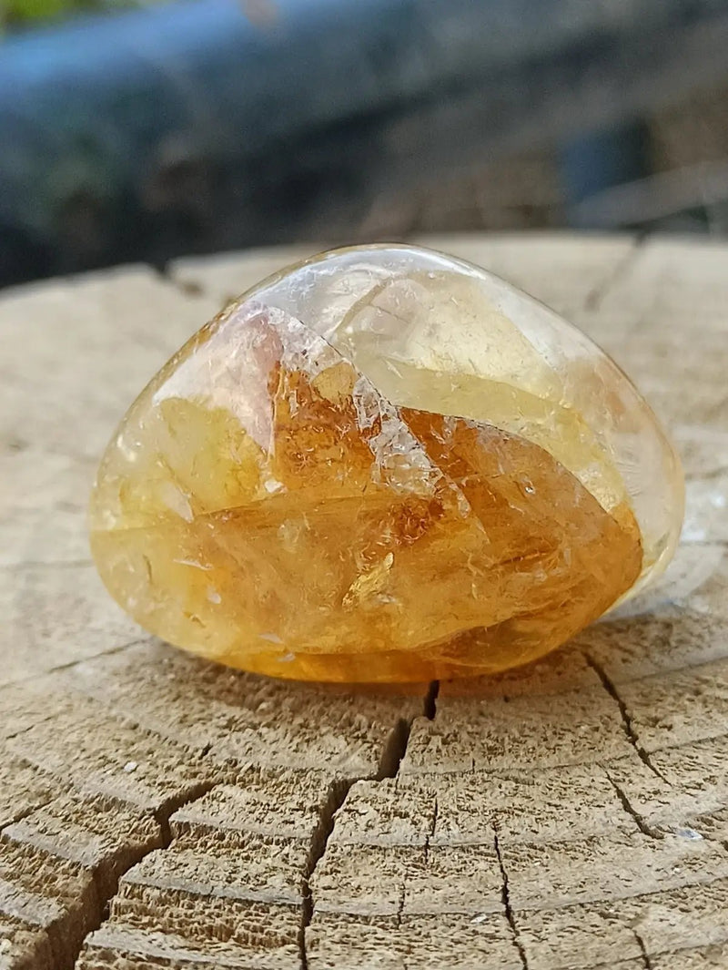 Load image into Gallery viewer, Quartz Hématoïde guérisseur du Brésil pierre roulée Grade A++++ Quartz Hématoïde guérisseur
