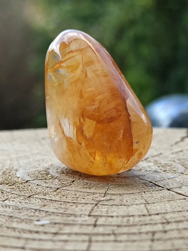 Load image into Gallery viewer, Quartz Hématoïde guérisseur du Brésil pierre roulée Grade A++++ Quartz Hématoïde guérisseur
