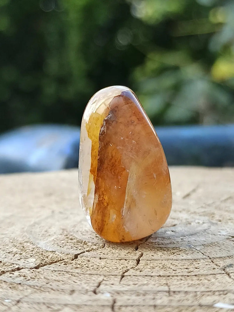 Load image into Gallery viewer, Quartz Hématoïde guérisseur du Brésil pierre roulée Grade A++++ Quartz Hématoïde guérisseur
