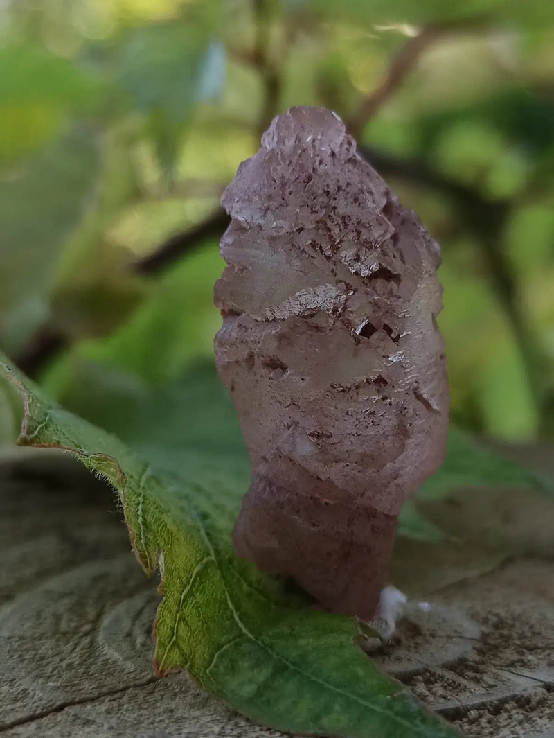 Load image into Gallery viewer, Quartz Nirvana ou Quartz de Glace de l’Himalaya Grade A ++++ (Très Rare) Quartz Nirvana ou Quartz glace d’Himalaya
