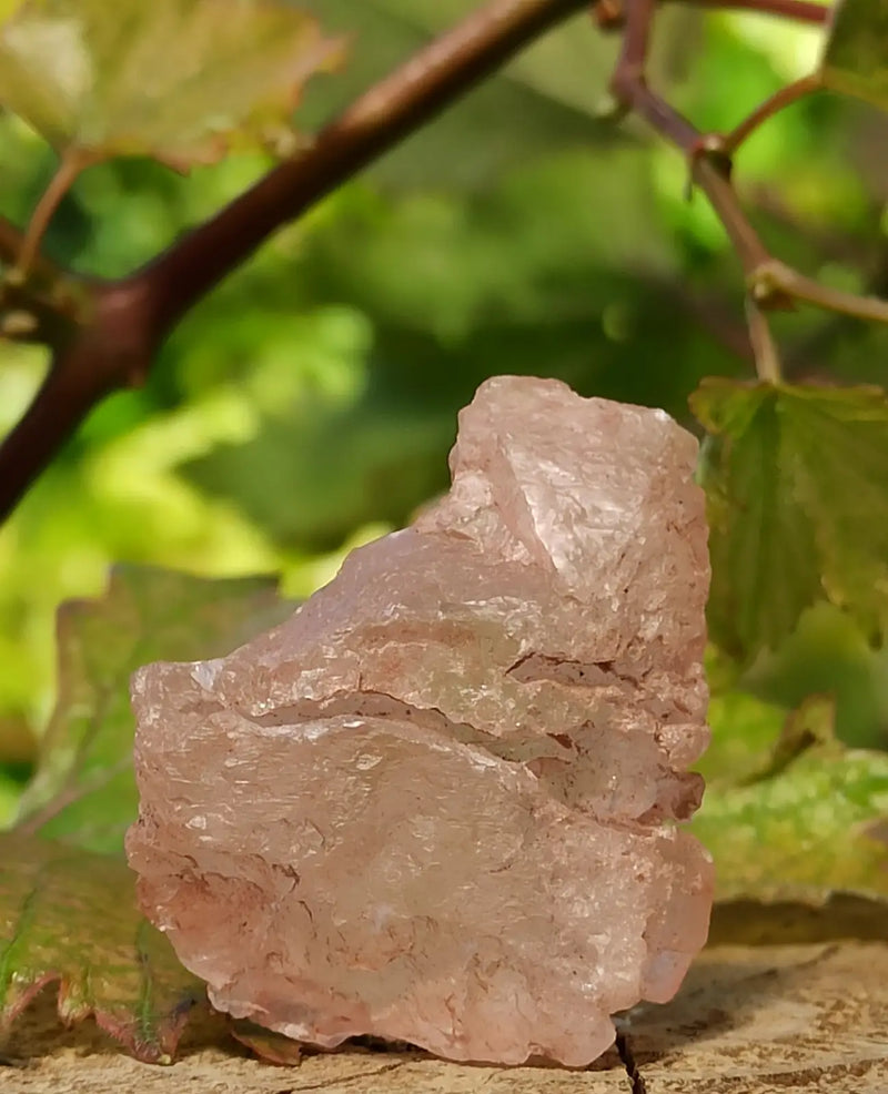 Load image into Gallery viewer, Quartz Nirvana ou Quartz de Glace de l’Himalaya Grade A ++++ (Très Rare) Quartz Nirvana ou Quartz glace d’Himalaya
