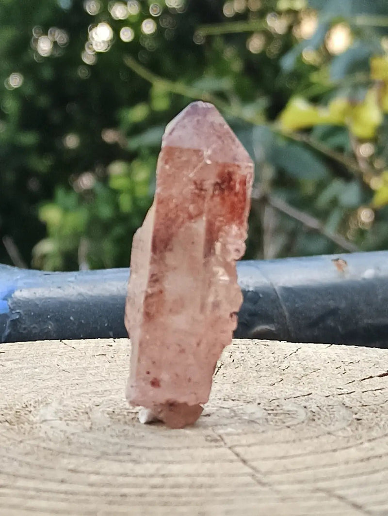 Load image into Gallery viewer, Quartz Nirvana ou Quartz de Glace de l’Himalaya Grade A ++++ (Très Rare)
