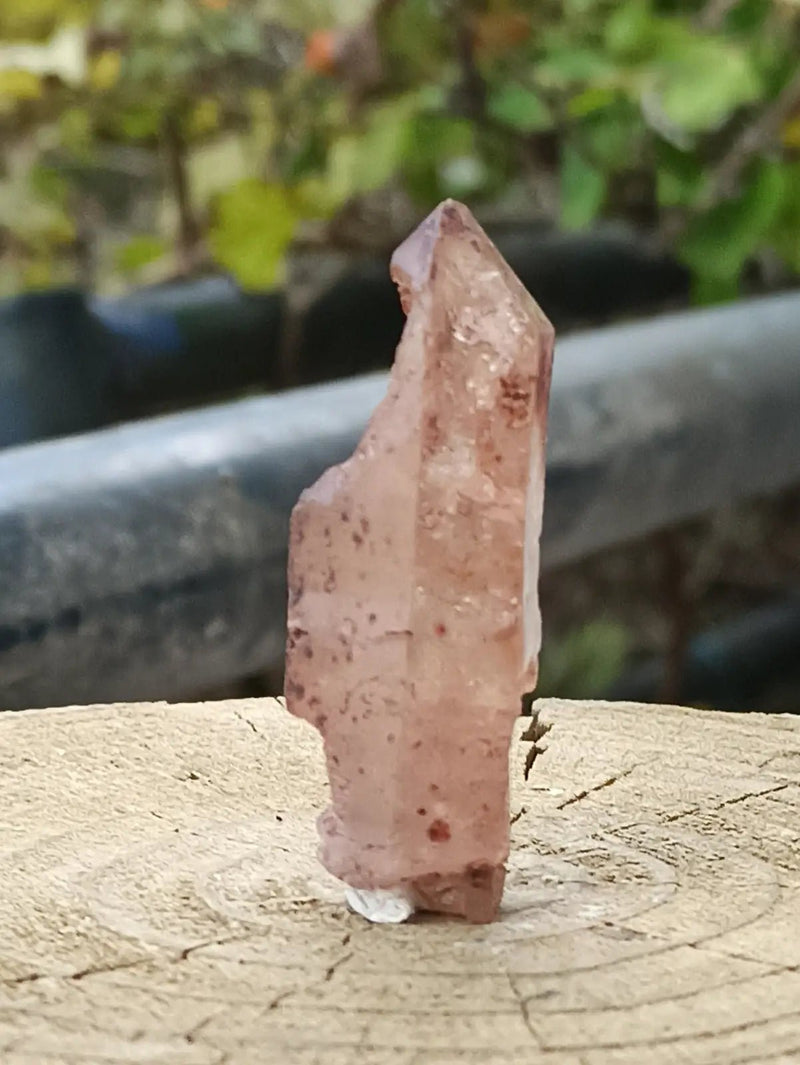 Load image into Gallery viewer, Quartz Nirvana ou Quartz de Glace de l’Himalaya Grade A ++++ (Très Rare)
