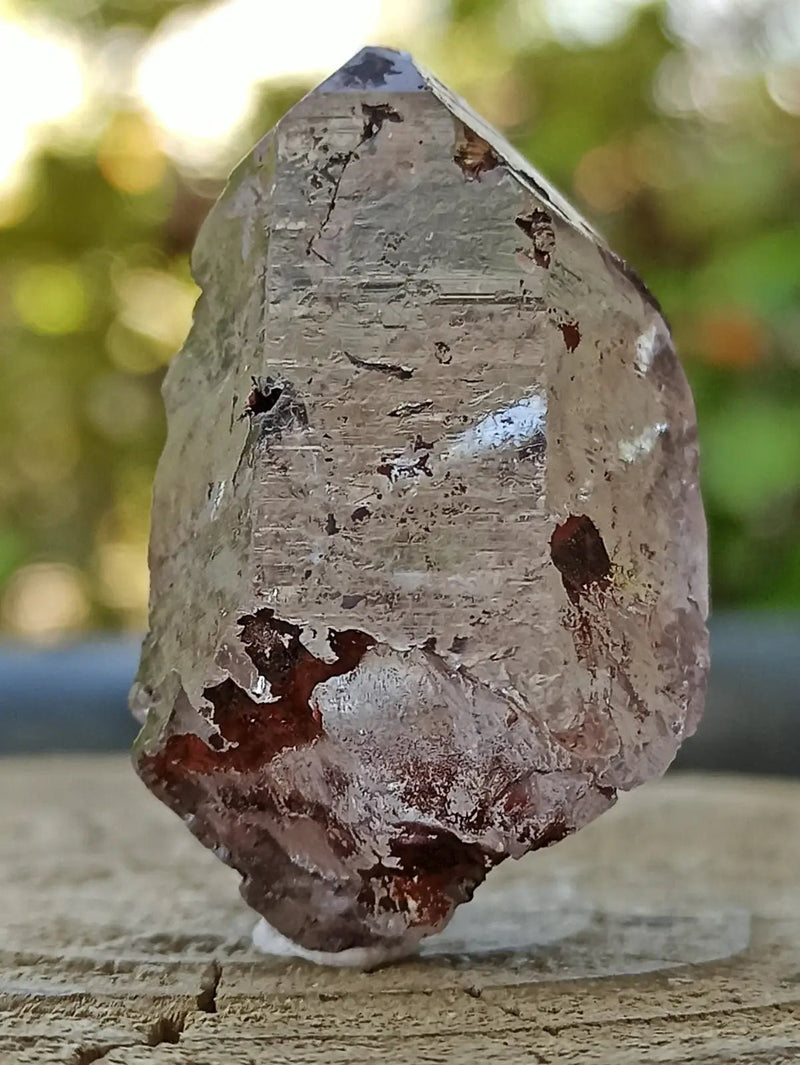 Load image into Gallery viewer, Quartz Nirvana ou Quartz de Glace de l’Himalaya Grade A ++++ (Très Rare) Quartz Nirvana ou Quartz glace d’Himalaya
