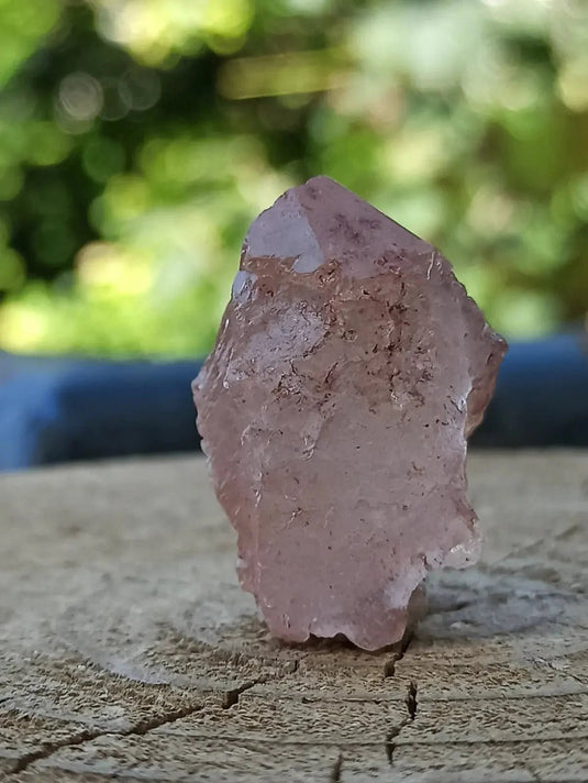 Quartz Nirvana ou Quartz de Glace de l’Himalaya Grade A ++++ (Très Rare) Quartz Nirvana ou Quartz glace d’Himalaya