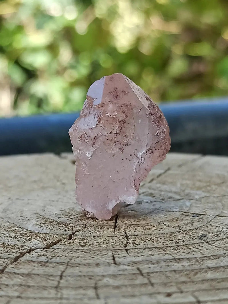 Load image into Gallery viewer, Quartz Nirvana ou Quartz de Glace de l’Himalaya Grade A ++++ (Très Rare) Quartz Nirvana ou Quartz glace d’Himalaya
