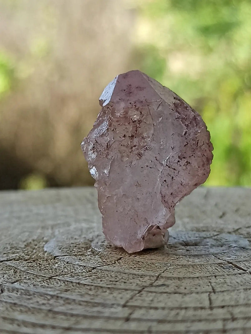 Load image into Gallery viewer, Quartz Nirvana ou Quartz de Glace de l’Himalaya Grade A ++++ (Très Rare) Quartz Nirvana ou Quartz glace d’Himalaya
