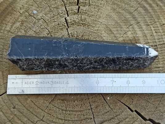 Quartz noir de Mongolie pointe brute Grade A++++ ’RARE’ Quartz noir de Mongolie