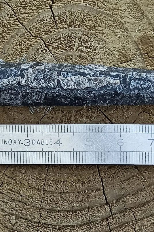 Quartz noir de Mongolie pointe brute Grade A++++ ’RARE’ Quartz noir de Mongolie