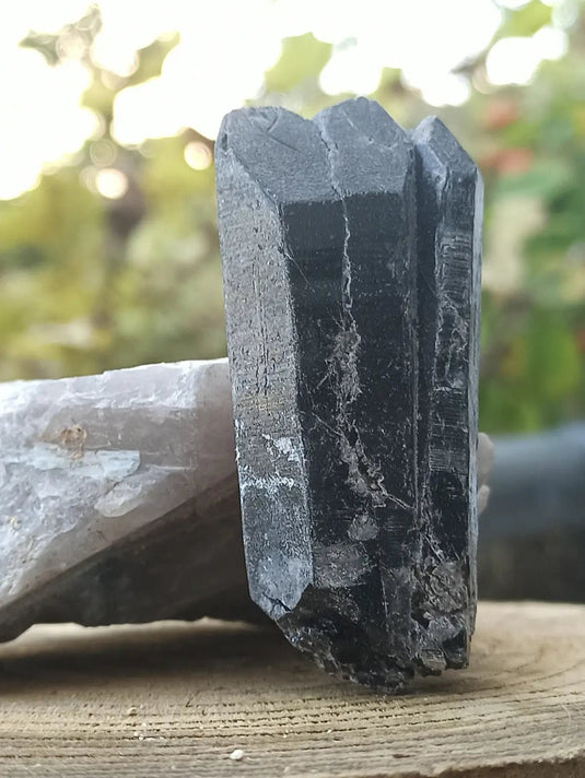 Quartz noir de Mongolie pointe brute Grade A++++ ’RARE’ Quartz noir de Mongolie