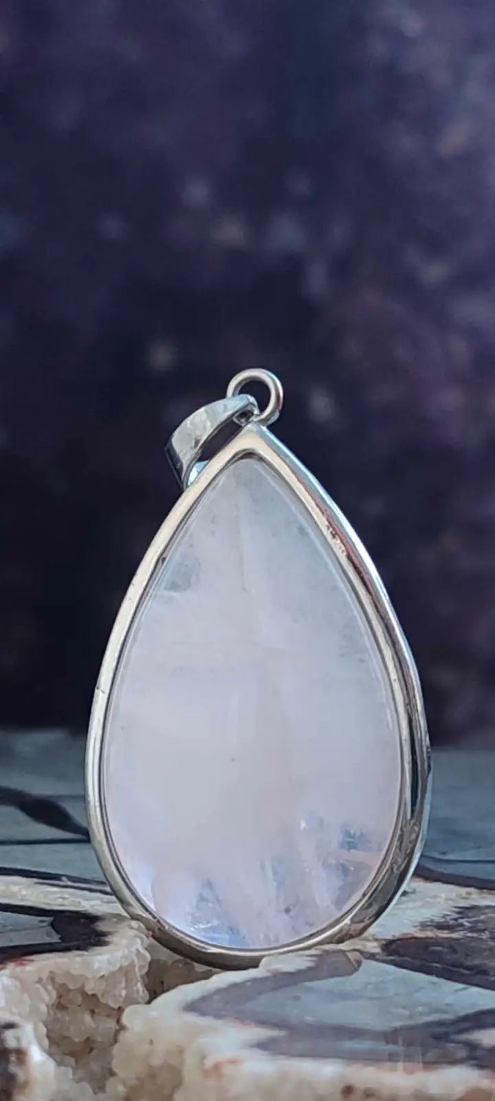 Load image into Gallery viewer, Quartz rose du Brésil pendentif monté sur argent 925 Grade A++++ Quartz rose pendentif
