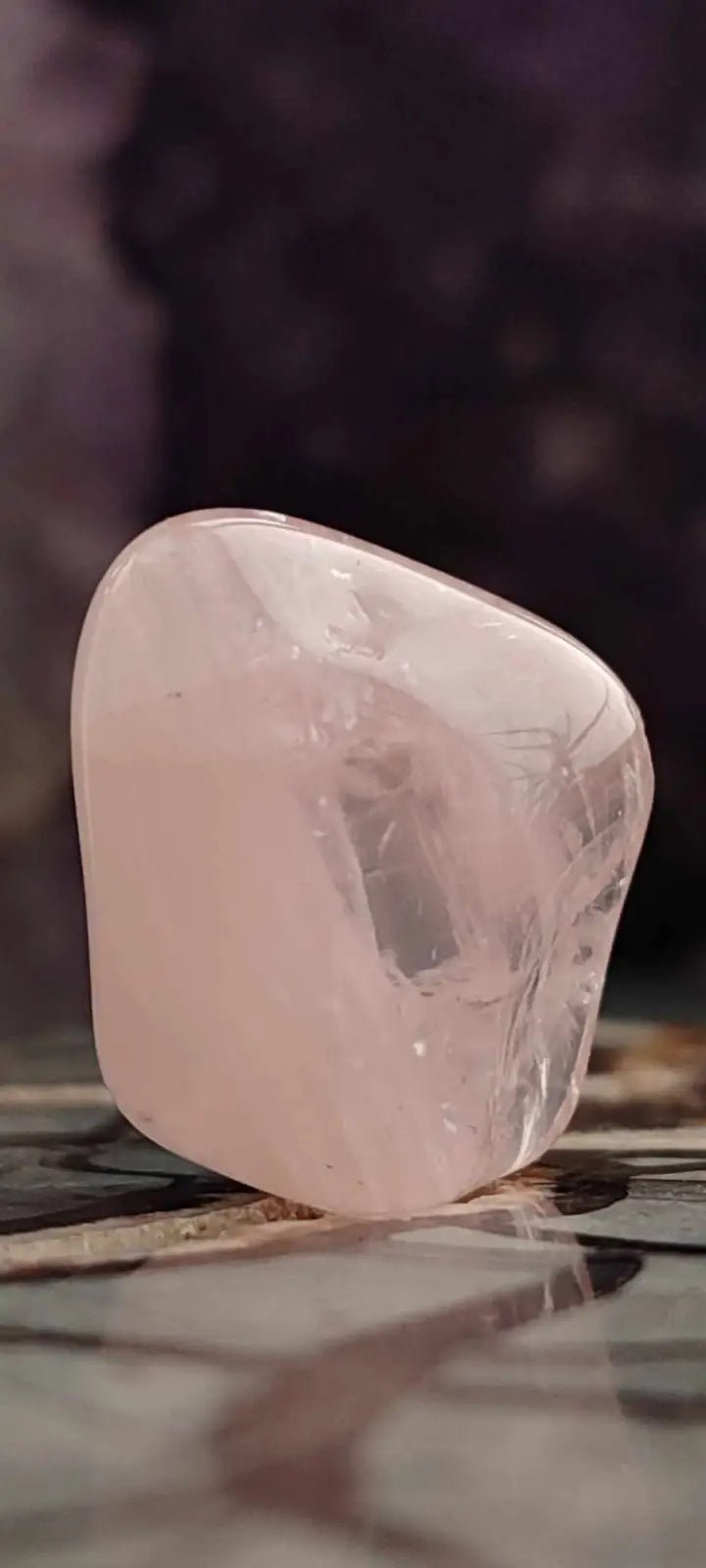 Chargez l&#39;image dans la visionneuse de la galerie, Quartz rose du Brésil pierre roulée Grade A++++ quartz rose pierre roulée
