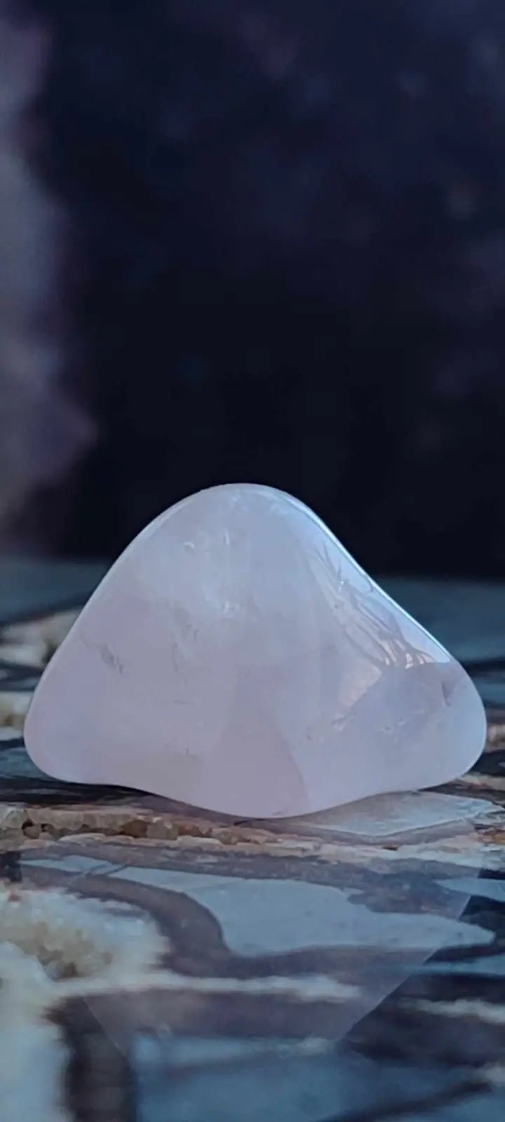 Load image into Gallery viewer, Quartz rose du Brésil pierre roulée Grade A++++ quartz rose pierre roulée
