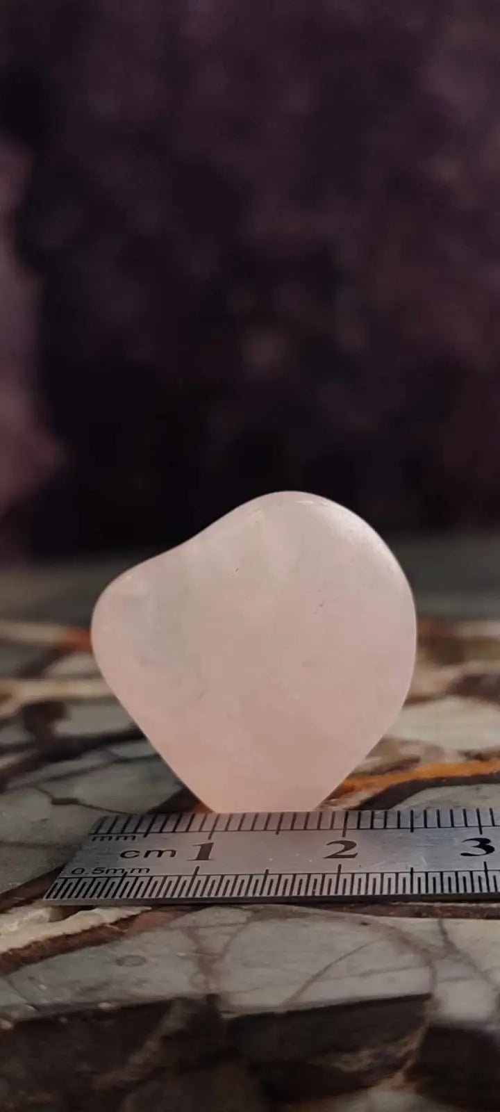 Load image into Gallery viewer, Quartz rose du Brésil pierre roulée Grade A++++ quartz rose pierre roulée
