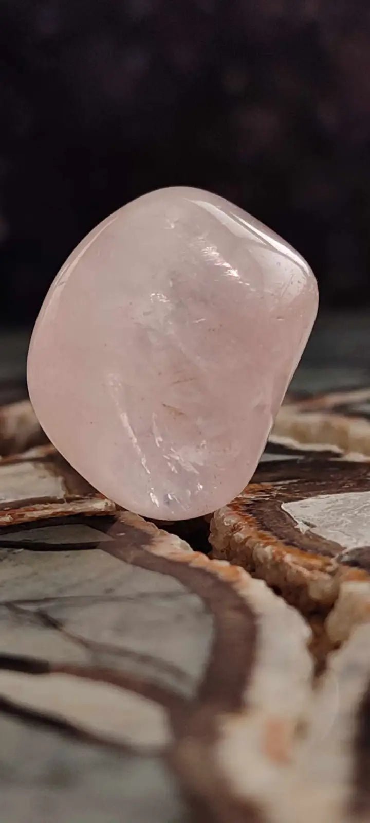 Load image into Gallery viewer, Quartz rose du Brésil pierre roulée Grade A++++ quartz rose pierre roulée
