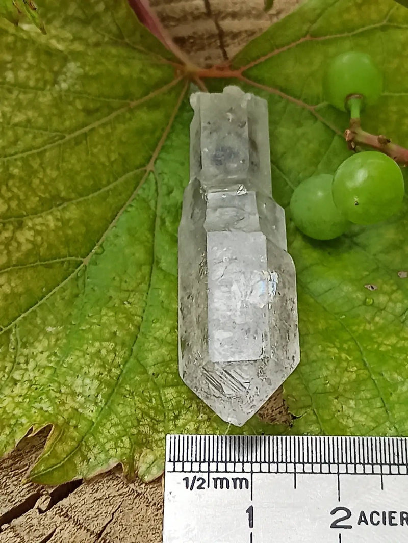 Chargez l&#39;image dans la visionneuse de la galerie, Quartz Sceptre Himalaya pointe brute Grade A++++ ’RARE’ Quartz Sceptre Himalaya
