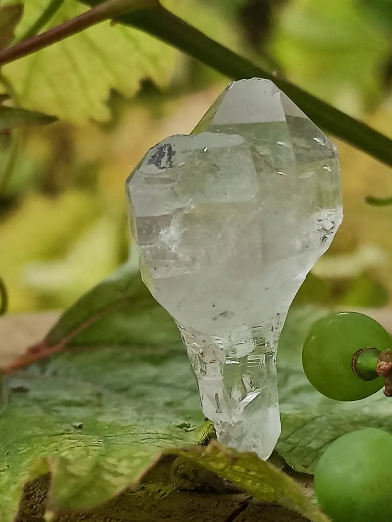 Chargez l&#39;image dans la visionneuse de la galerie, Quartz Sceptre Himalaya pointe brute Grade A++++ ’RARE’ Quartz Sceptre Himalaya

