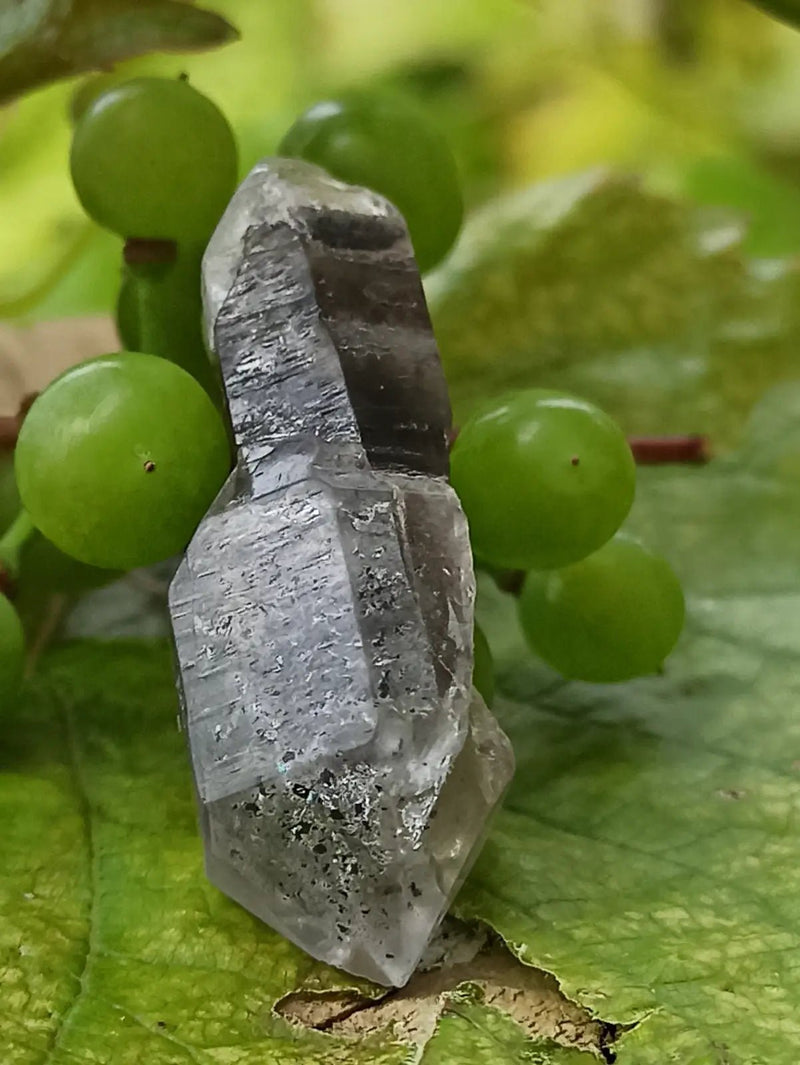 Chargez l&#39;image dans la visionneuse de la galerie, Quartz Sceptre Himalaya pointe brute Grade A++++ ’RARE’ Quartz Sceptre Himalaya
