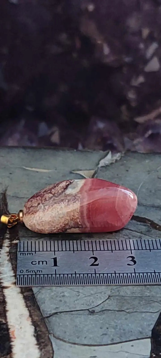 Rhodochroiste cristallisée du Pérou pendentif Grade ’Extra’ (fourni avec cordon) Rhodochrosite cristallisée du Pérou pendentif Grade ’Extra’