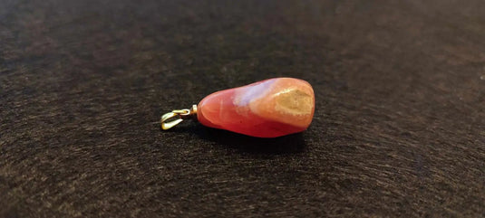Rhodochrosite cristallisée du Pérou pendentif Grade ’Extra’ (fourni avec cordon) Rhodochrosite cristallisée du Pérou pendentif Grade ’Extra’