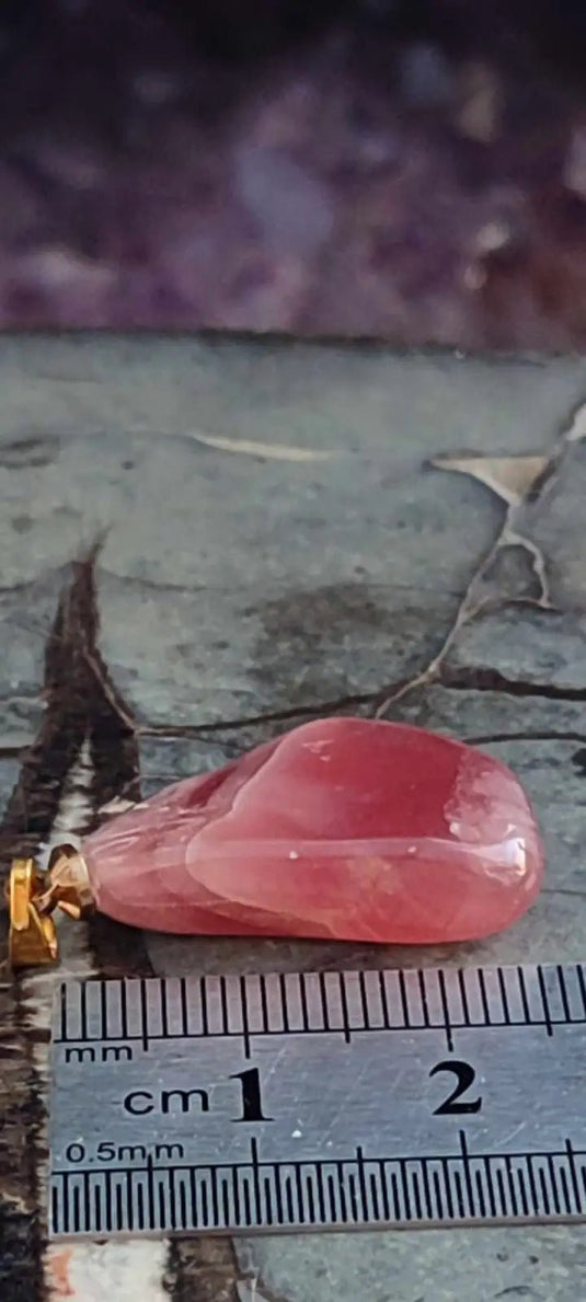 Rhodochrosite cristallisée du Pérou pendentif Grade ’Extra’ (fourni avec cordon) Rhodochrosite cristallisée du Pérou pendentif Grade ’Extra’