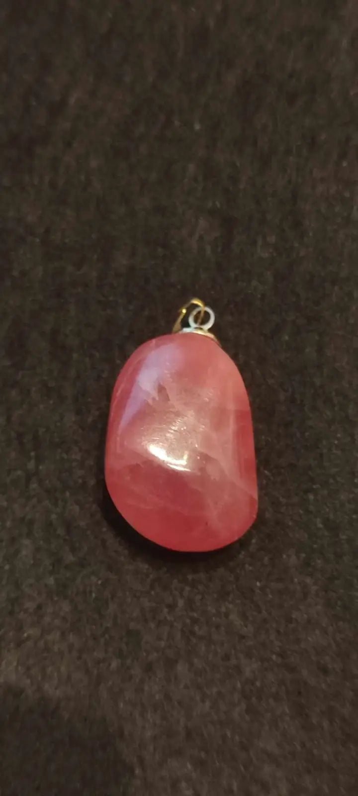 Chargez l&#39;image dans la visionneuse de la galerie, Rhodochrosite cristallisée du Pérou pendentif Grade ’Extra’ (fourni avec cordon) Rhodochrosite cristallisée du Pérou pendentif Grade ’Extra’
