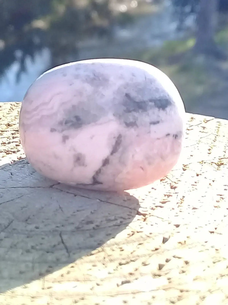 Load image into Gallery viewer, Rhodochrosite d’Argentine Grade A ++++ pendentif Rhodochrosite d’Argentine pendentif
