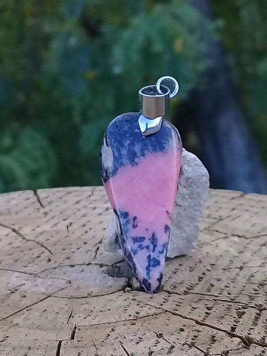 Rhodonite d’Argentine pendentif Grade A ++++ (fourni avec cordon) Rhodonite pendentif