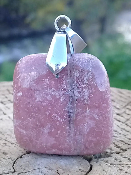 Rhodonite d’Argentine pendentif Grade A ++++ (fourni avec cordon) Rhodonite pendentif