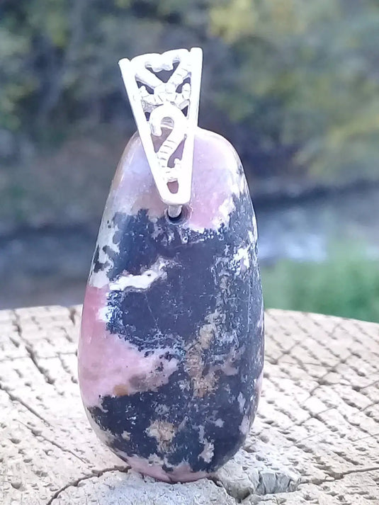 Rhodonite d’Argentine pendentif Grade A ++++ (fourni avec cordon) Rhodonite pendentif