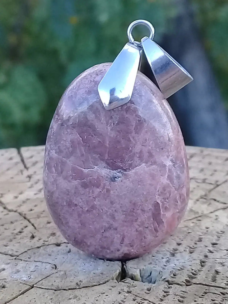 Chargez l'image dans la visionneuse de la galerie, Rhodonite d’Argentine pendentif Grade A ++++ (fourni avec cordon) Rhodonite pendentif
