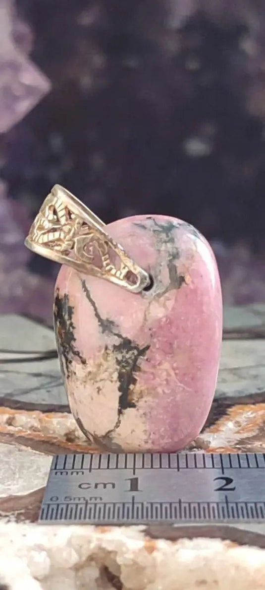 Rhodonite d’Argentine pendentif Grade A ++++ (fourni avec cordon) Rhodonite pendentif