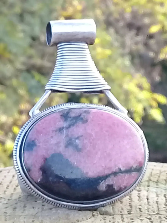 Rhodonite d’Argentine pendentif Grade A ++++ monté sur Argt Rhodié Rhodonite pendentif sur Argt Rhodié