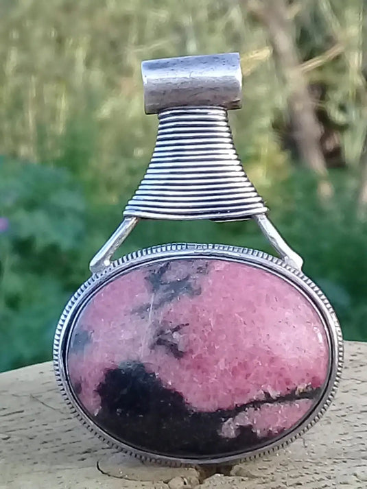 Rhodonite d’Argentine pendentif Grade A ++++ monté sur Argt Rhodié Rhodonite pendentif sur Argt Rhodié