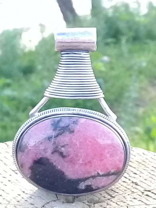 Rhodonite d’Argentine pendentif Grade A ++++ monté sur Argt Rhodié Rhodonite pendentif sur Argt Rhodié
