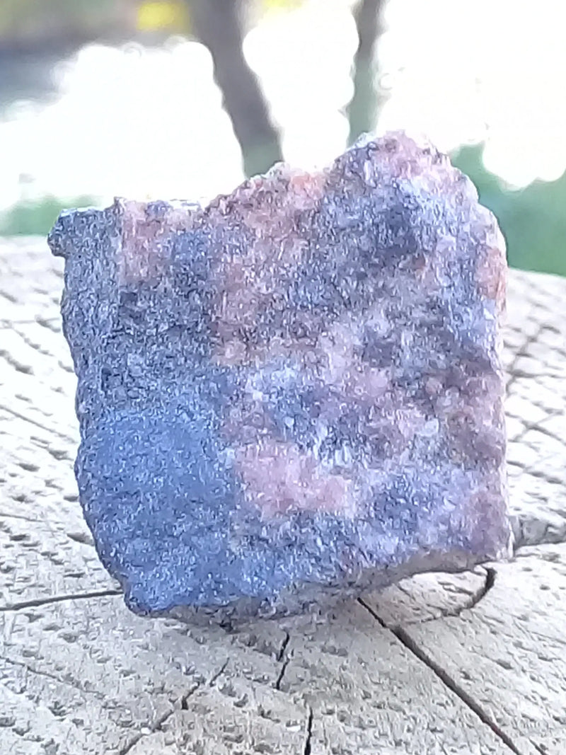 Загрузить изображение в просмотрщик галереи, Rhodonite d’Argentine pierre brute Grade A ++++ Rhodonite pierre brute Dans la besace du p&#39;tit Poucet...   
