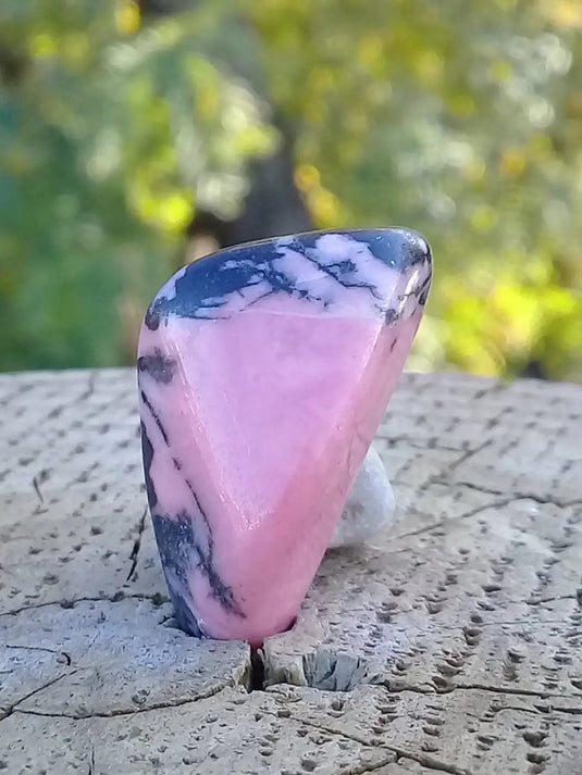 Rhodonite d’Argentine pierre roulée Grade A ++++ Rhodonite pierre roulée