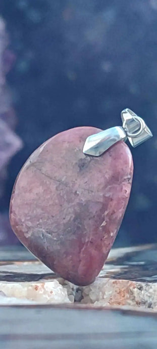 Rhodonite du Pérou pendentif Grade A++++ (fourni avec cordon) Rhodonite pendentif
