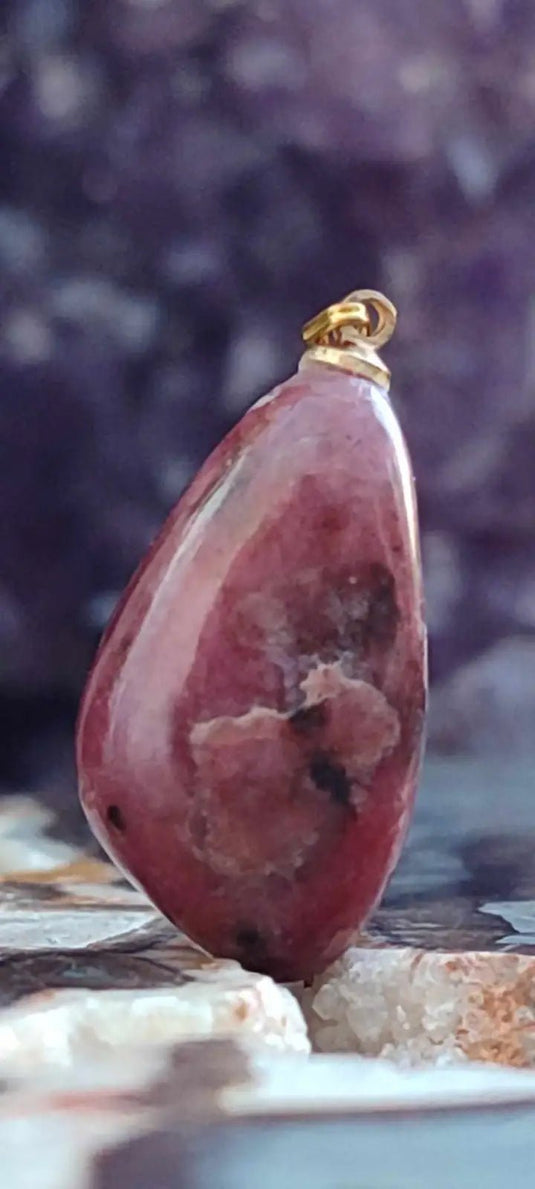 Rhodonite du Pérou pendentif Grade A++++ (fourni avec cordon) Rhodonite pendentif