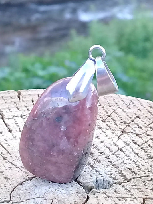 Rhodonite du Pérou pendentif Grade A ++++ (fourni avec cordon) Rhodonite pendentif