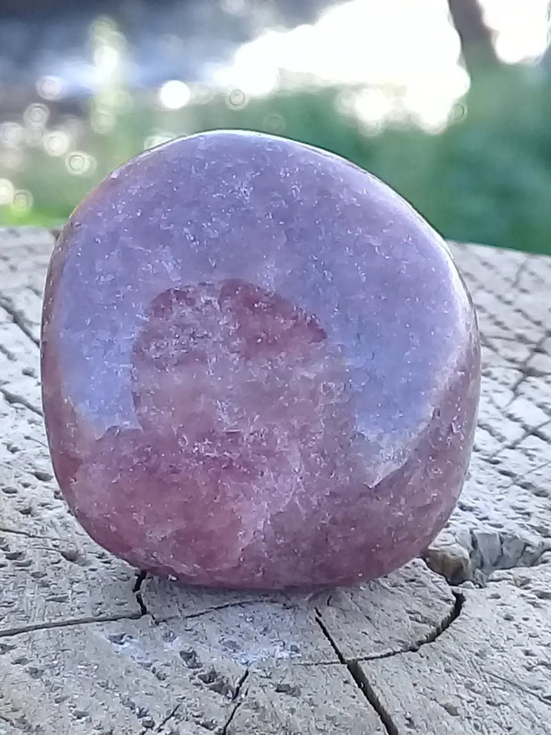 Load image into Gallery viewer, Rhodonite du Pérou pierre roulée Grade A ++++ Rhodonite pierre roulée
