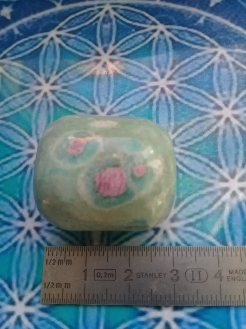 Load image into Gallery viewer, Rubis Fuschite pierre roulée Grade A +++ Pierre roulée Rubis Fuschite
