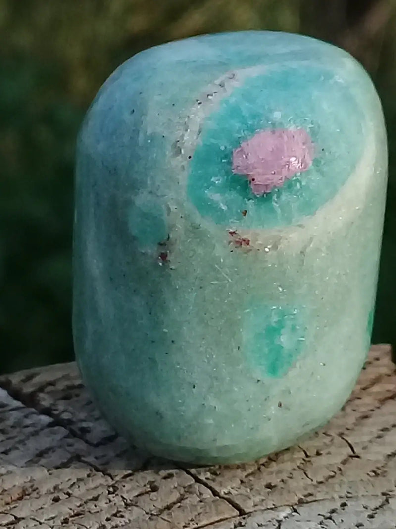 Load image into Gallery viewer, Rubis Fuschite pierre roulée Grade A +++ Pierre roulée Rubis Fuschite
