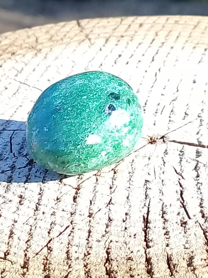 Load image into Gallery viewer, Rubis Zoïsite pierre roulée Grade A ++++ Rubis Zoïsite pierre roulée
